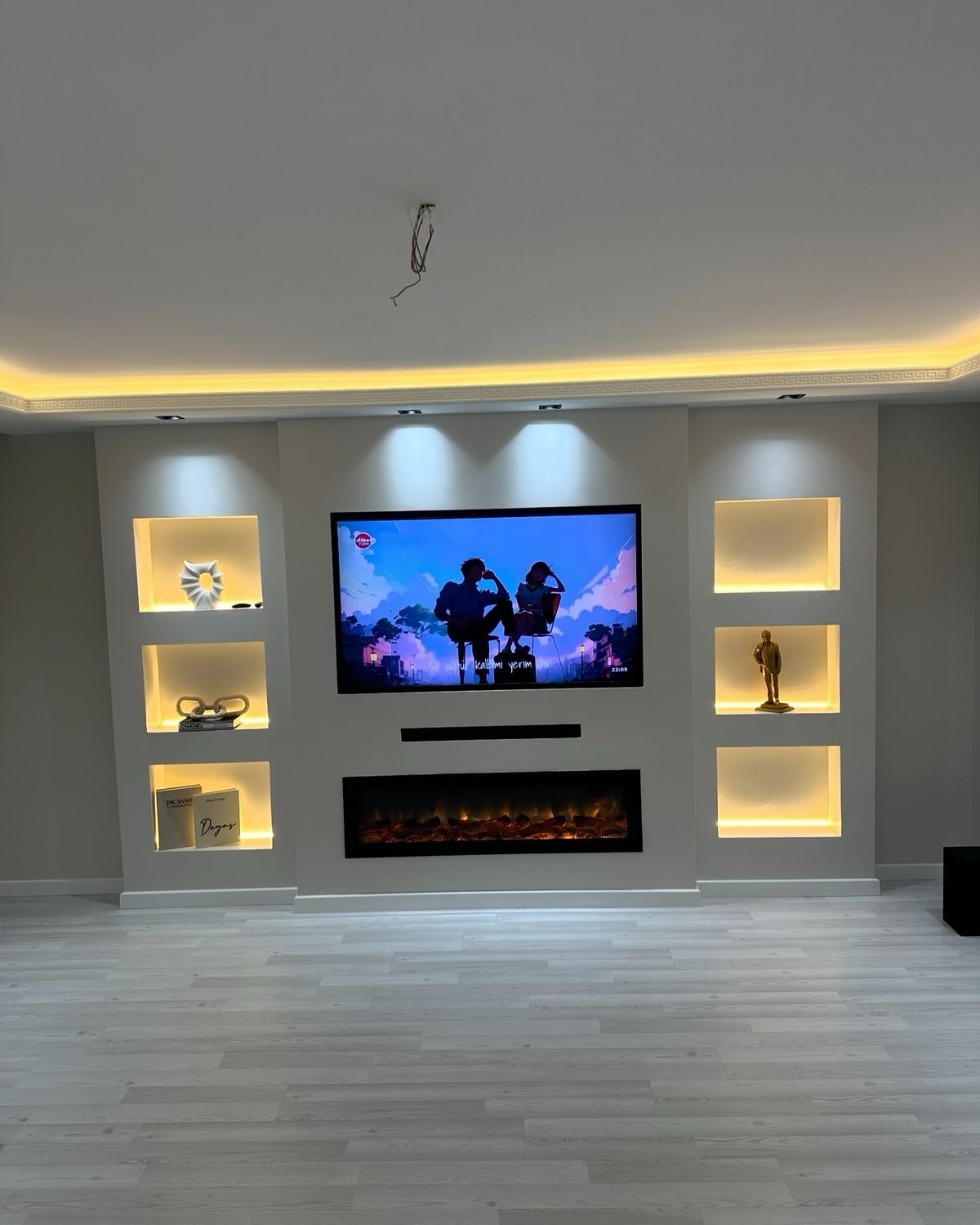 Malatyauzmandekor TV ÜNİTESİ